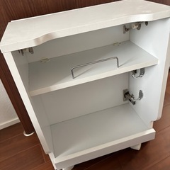 配線収納、タップ収納の画像