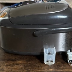 ZOJIRUSHI 炊飯器の画像