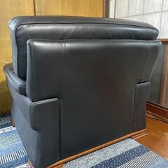 ソファー　本革　⤵️値下げ⤵️　1人掛け×2の画像