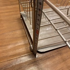 水切りラック　伸縮タイプの画像
