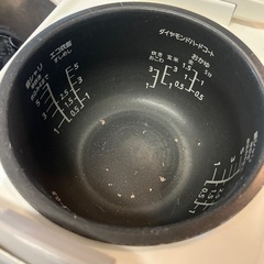 炊飯器の画像