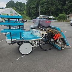 クボタ　5条植え　田植機の画像