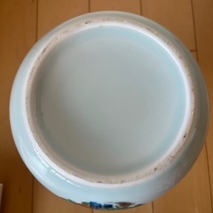 有田焼　幸泉造　花瓶　　の画像