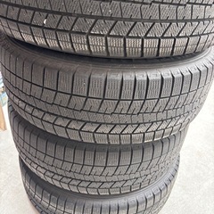 受付停止　トヨタ ヤリスクロス スタッドレスタイヤ4本セットの画像