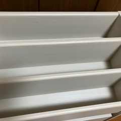 絵本おもちゃラック 本棚の画像