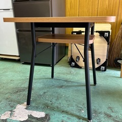 【美品】mild ダイニングテーブル 65cmの画像