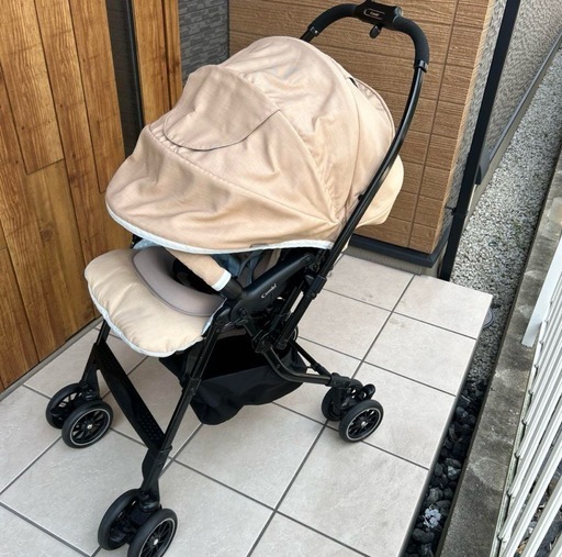 ジモティ来店特価!!! 電動ハイローチェア Aprica ユラリズムオート J-638