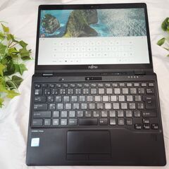 【Office365】FUJITSU LIFEBOOK U939X タッチパネル 13インチ Windows11の画像