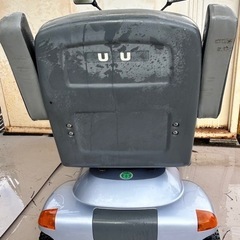 スズキ セニアカー 充電式 バッテリー駆動 の画像