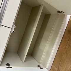 激安！！！　　食器棚　キッチン家具　収納家具　インテリア家具　ホワイト　の画像