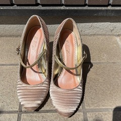 パンプス①２３.０センチ