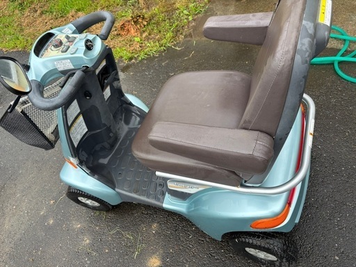 スズキセニアカー シニアカー スズキ SUZUKI ET4D6 電動カート 電動車椅子 電動カー