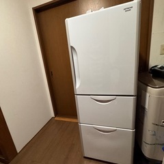 HITACHI 265L 冷蔵庫の画像