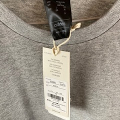 新品未使用　アディダス　Tシャツ 2XLの画像