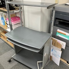 パソコンテーブル