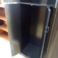 リユースのサカイ太田店　値下げしました。★ジモティ割あり★  ロッカー ブラック H178×D50×W60 クリーニング済み OJ10062の画像