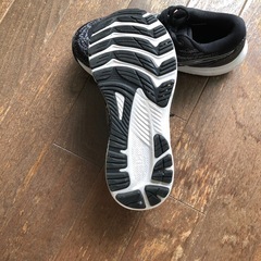 ランニングシューズ
の画像