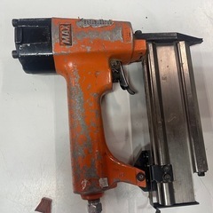 MAX マックス スーパー フィニッシュ ネイラー 常圧 釘打ち機　TA-35B / F50MO M0 超仕上 取説付属 エアーツール 稼働確認済 中古品 ③の画像