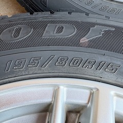 ハイエース タイヤホイール Granverd 15インチ 139.7の画像
