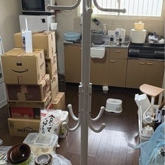 【受け渡し決まりました！】スチール製ポールハンガー