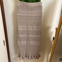 【新品未使用】Honeys ロングタイトニットスカートの画像