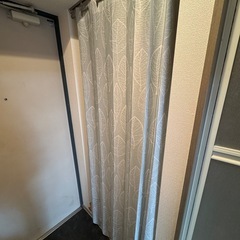【7/16まで】突っ張り棒とカーテン