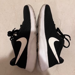 NIKE ナイキ WMNS TANJUN タンジュン 23cmの画像