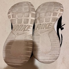 NIKE ナイキ WMNS TANJUN タンジュン 23cmの画像