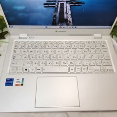 【Office365】超軽量！Corei7 Dynabook G83 13インチ Windows11の画像