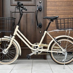 ︎【美品】ブリヂストン　ベガス　ミニベロ自転車 アイボリー　直接引き渡し希望⭐︎ 
の画像