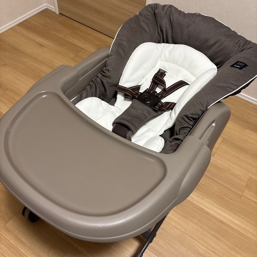 Combi　オートスイング ハイローチェア