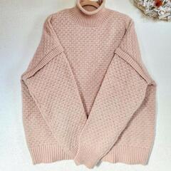 tal.by yumi ニットプルオーバー 中薄橙 ベージュ LLの画像