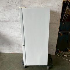 【YAMADA】ヤマダ電機 2ドア冷蔵庫 YRZ-C12G1 2018年製 117L 冷蔵87L 冷凍30L 動作確認済 ノンフロン 生活家電 1人暮らし Y1866の画像