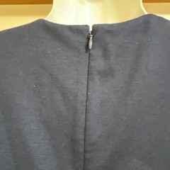 【未使用に近い】UNIQLOネイビーシンプルワンピースの画像
