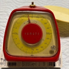 キッチンスケール 2kgと仕分けケースの画像