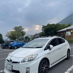 トヨタ プリウスの画像