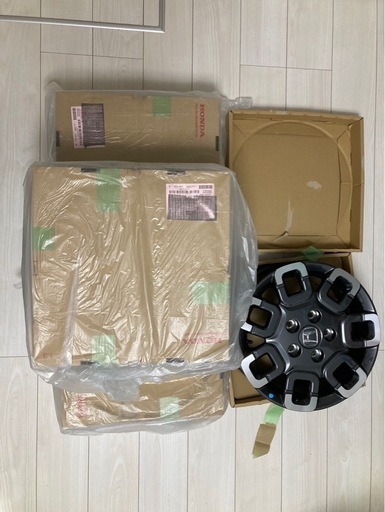 
HONDA ホンダ　フリード　CROSSTAR 純正ホイール　新車外し　美品