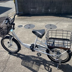 買い物に最適ブリヂストン小型自転車

