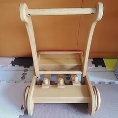 お譲りします　コンビ　手押し車の画像