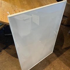 【引き取り限定】中古品　壁掛け　ホワイトボードの画像