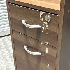 店頭引き渡し 中古 ワゴン 収納 引出し オフィス 家具 キャスター付きの画像