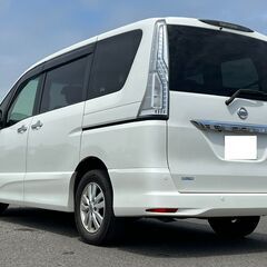 AMK.compaany大決算セール開催！！ローンがご不安な方お気軽にお問合せください！！　どなたでも審査可能です！お気軽にご相談ください！！ H26年　日産　セレナ　４WD　ハイウェイスターアドバンスドセーフティパッケージ 　の画像