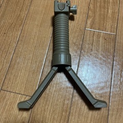 フォアグリップ バイポットの画像