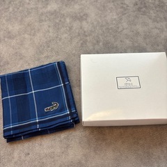 財布とハンカチの画像