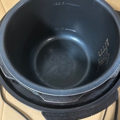 電気圧力鍋【中古/現金可】の画像