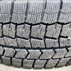 DUNLOP 205/65R16 24年製　冬タイヤの画像