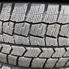 DUNLOP 205/65R16 24年製　冬タイヤの画像