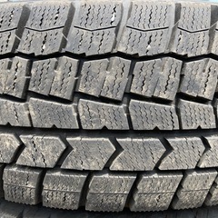 DUNLOP 205/65R16 24年製　冬タイヤ