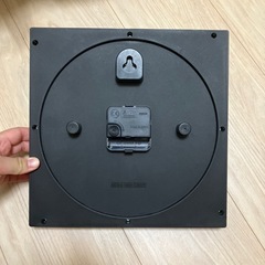 掛け時計　木目の画像