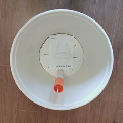 イケアのプラスチック鉢の画像
